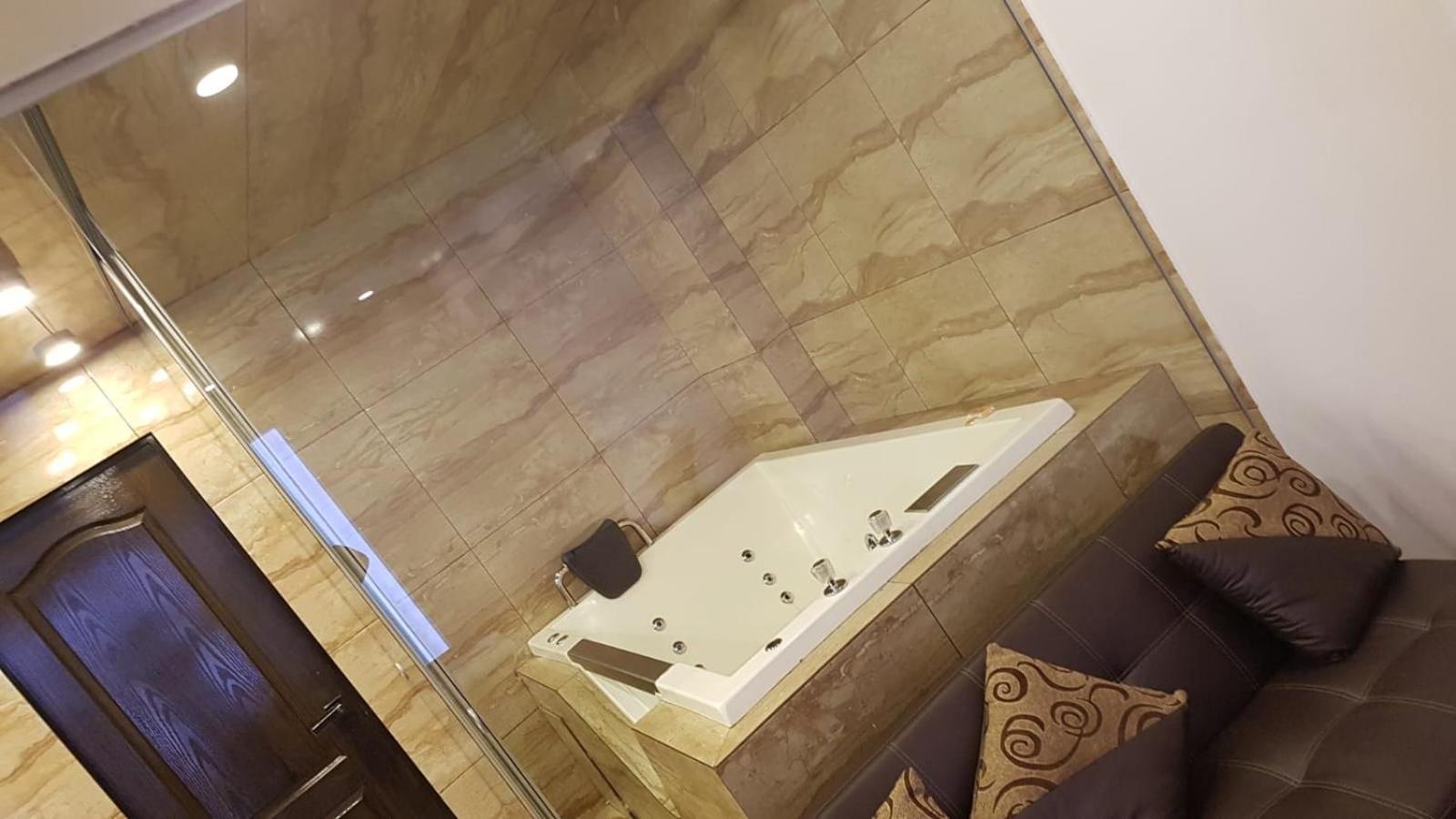 Inn La
